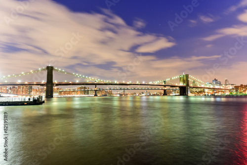 Brooklyn Bridge and East River © demerzel21