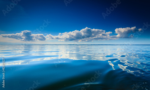 Fototapeta Naklejka Na Ścianę i Meble -  Beautiful seascape evening sea horizon and sky.