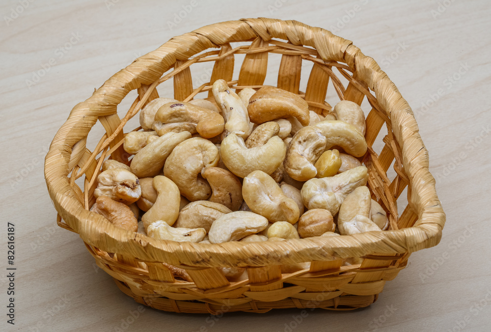 Cashew nuts