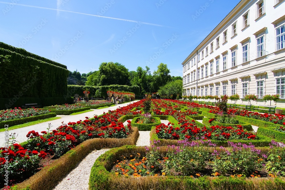 Das berühmte Mirabell Schloss in Salzburg 