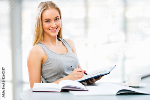 Young female students studying Free Download Young female students studying - GFXLoad