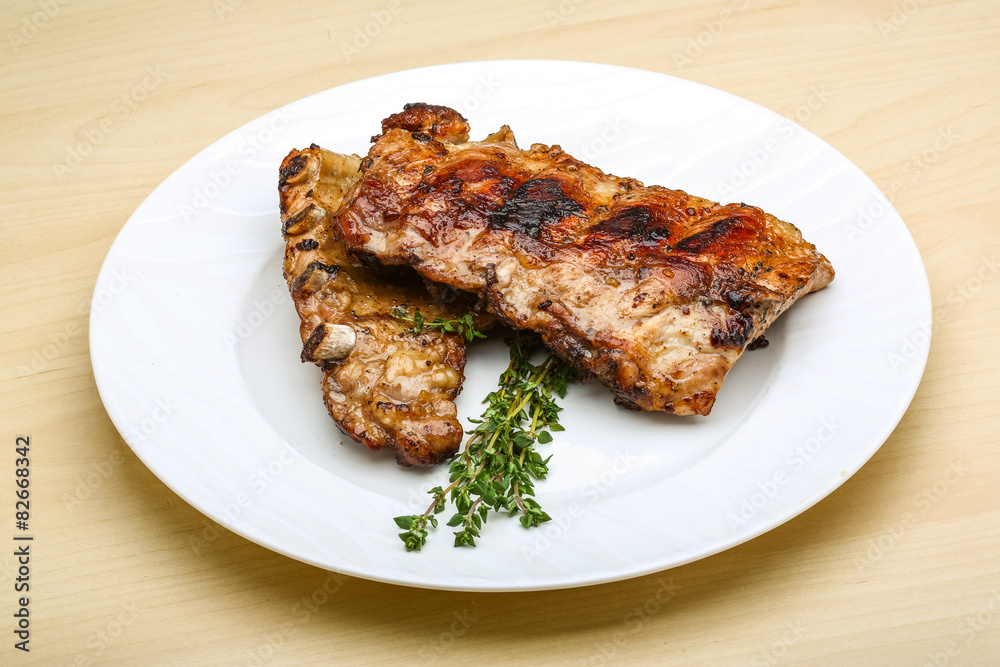 Roasted pork ribs