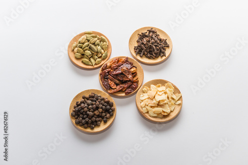 spices for cooking © luismicss