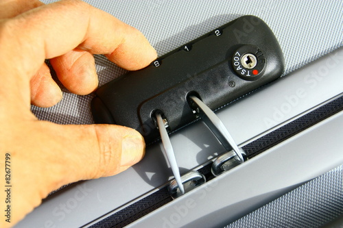 Fotografía fermeture de valise par code de sécurité