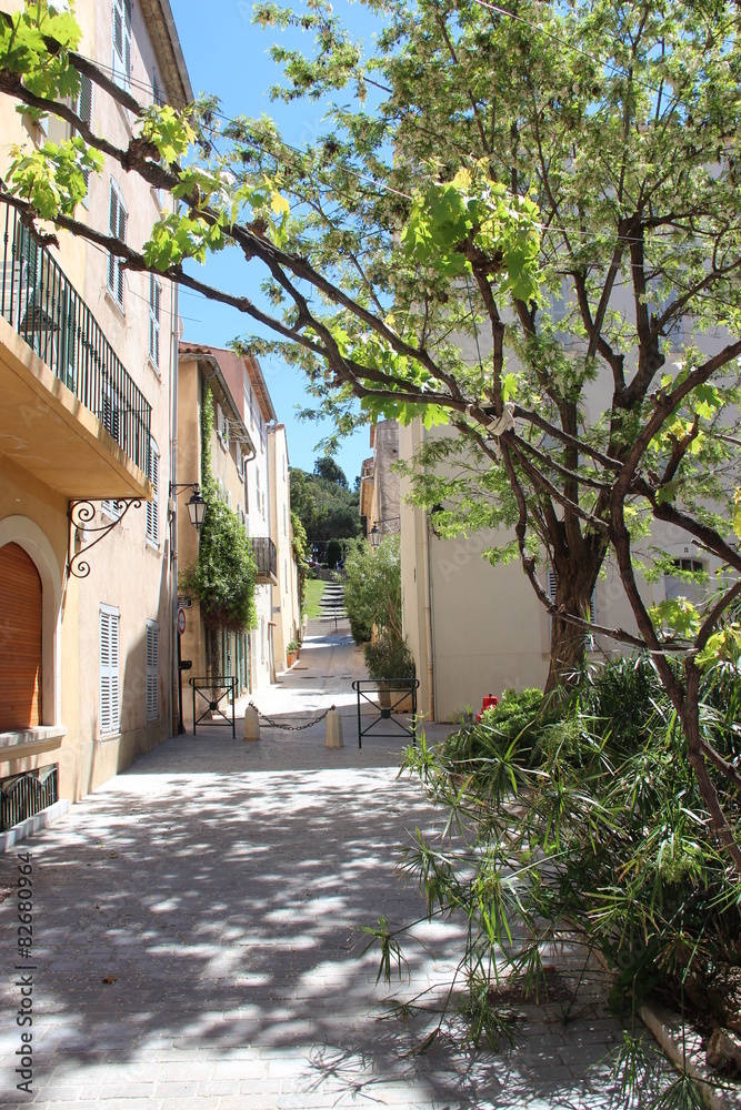 Place des Remparts - Saint-Tropez