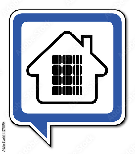 Logo maison et panneaux solaires.