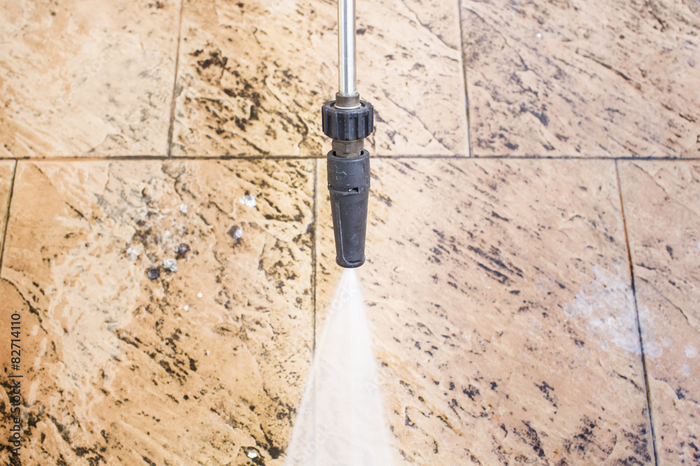 Outdoor floor cleaning with high pressure water Outdoor floor cleaning with high pressure water