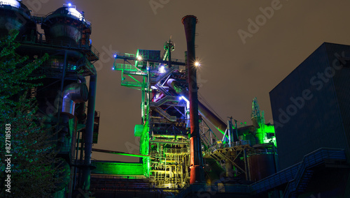 Obraz na płótnie landschaftspark duisburg germany illuminated at night