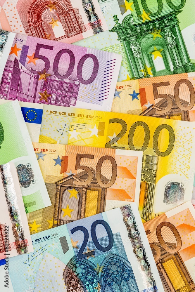 Wunschmotiv: Viele verschiedene Euro-Geldscheine #82726322