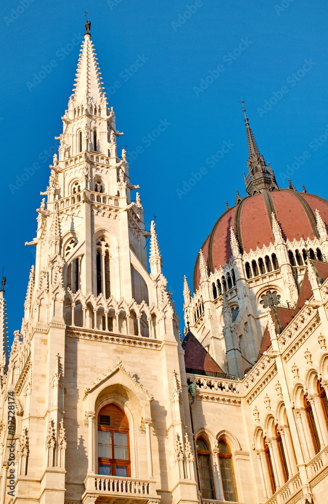 Details of the Hungarian parliament in Budapest
