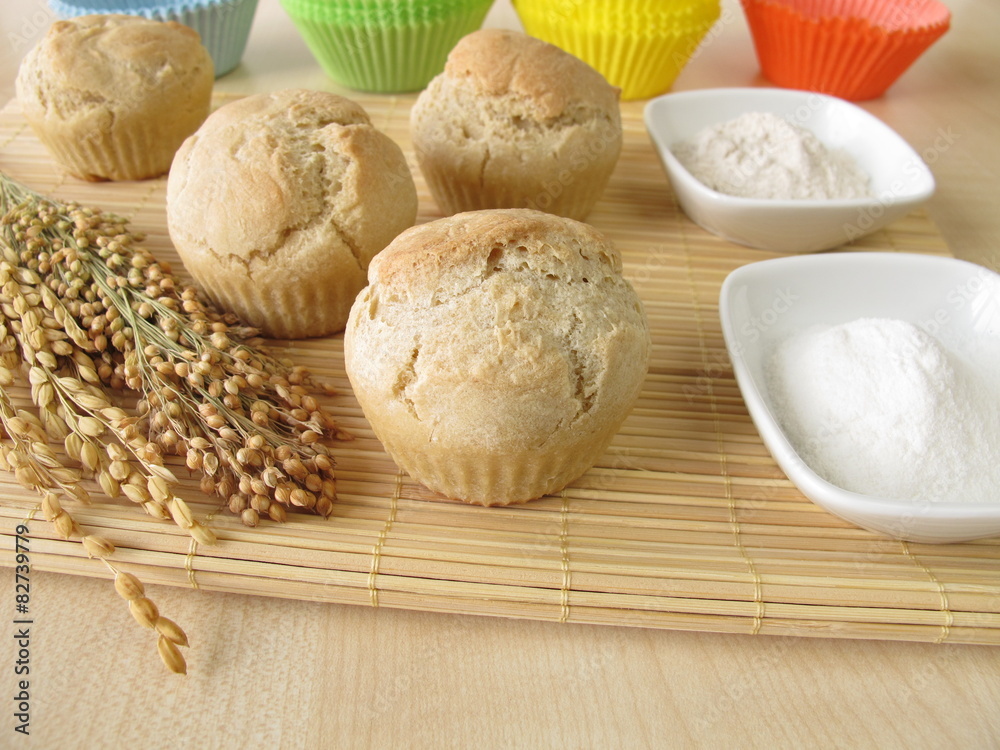 Brötchen Muffins mit Dinkelmehl, Hirsemehl und Reismehl