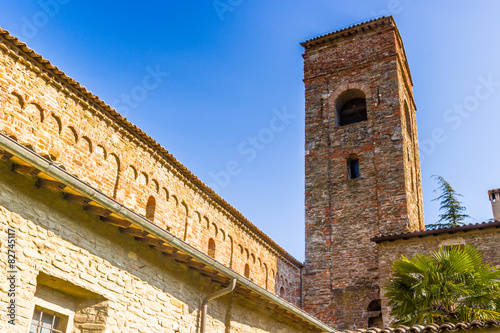 The Evocative religiosity of Italian Romanesque Church