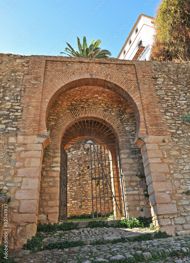 Puerta de la Cijara, muralla de Ronda, Andalucía, España Stock Photo |  Adobe Stock