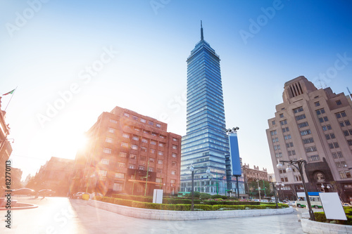 Fotografie Torre Latinoamericana and Juarez avenue, Mexico