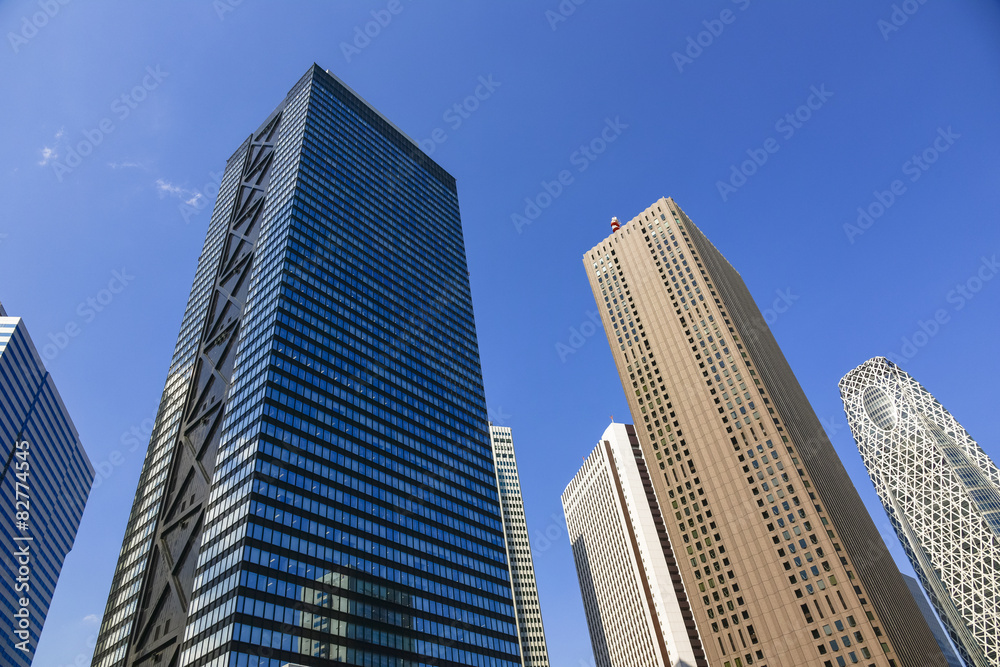 新宿西口高層ビル街