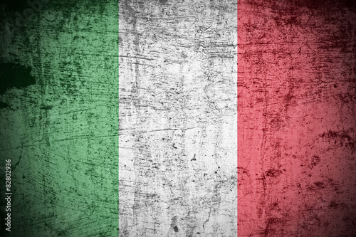 Grunge Italian Flag © 3drenderedlogos.com