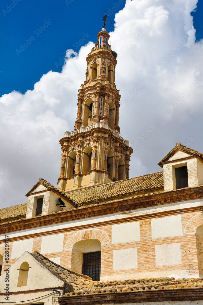 Écija, Andalucía, España, torre de la iglesia de San Gil