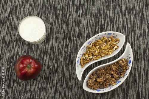 Fototapeta Naklejka Na Ścianę i Meble -  healthy breakfast, diet meal of cereal