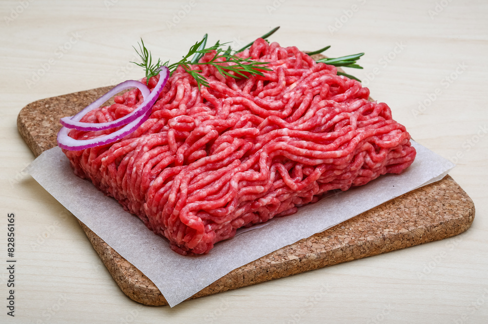 Raw beef minced meat