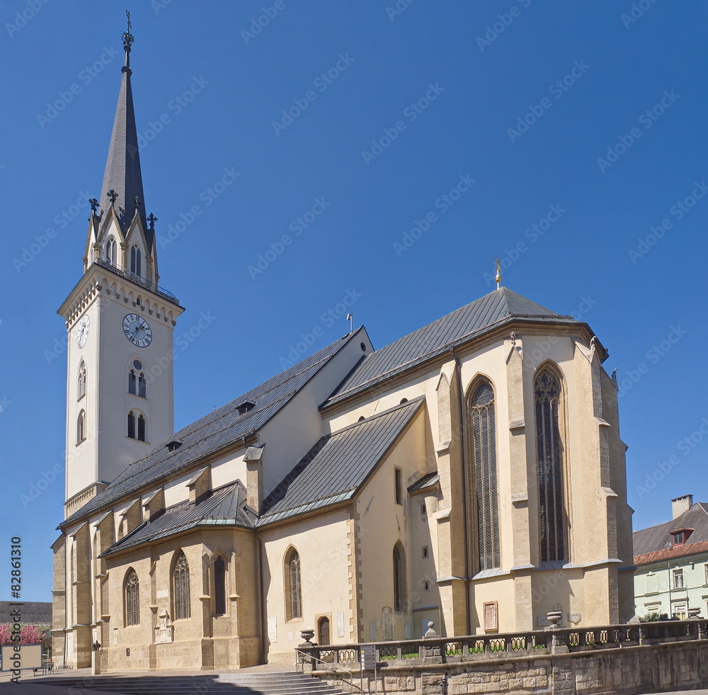 Hauptpfarrkirche St. Jakob in Villach / Kärnten / Österreich