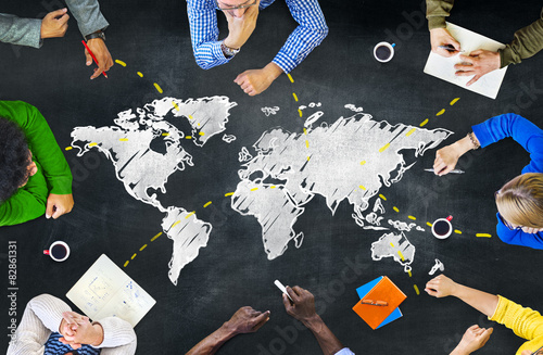 Foto Group of People Blackboard Global Communications Concept