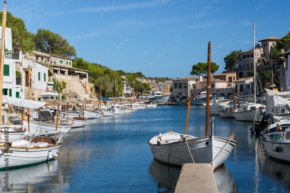Mediterrane Küste, Hafen von Cala Figuera, Mallorca