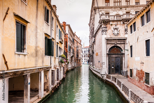 Canal à Venise, Italie © FredP