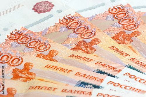 scattering five thousandth banknotes Russia