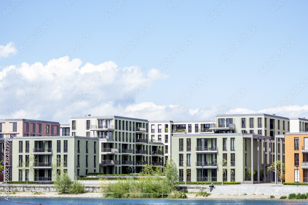 Wohnblöcke am Rhein Wohnblöcke am Rhein