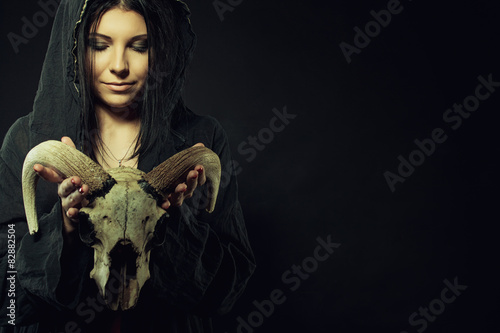 Obraz na plátně Servant of Darkness