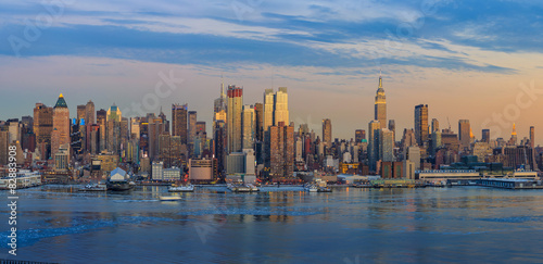 New York City skyline © f11photo