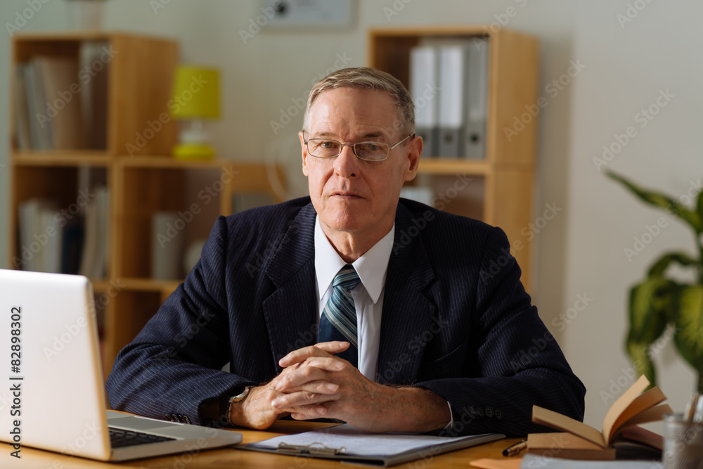 Senior psychologist Senior psychologist