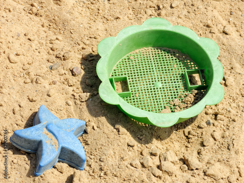 Spielen im Sand photo