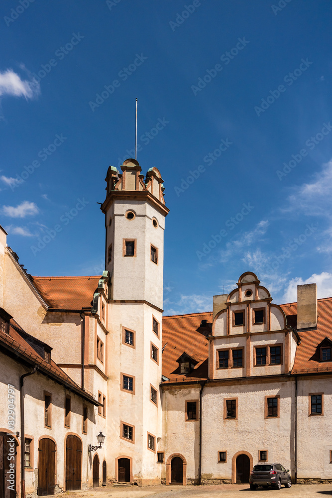 Schloss Forderglauchau 01