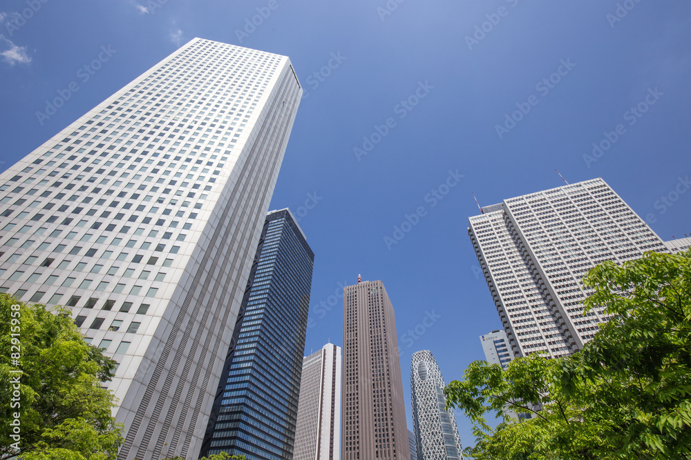 東京 新宿の高層ビル