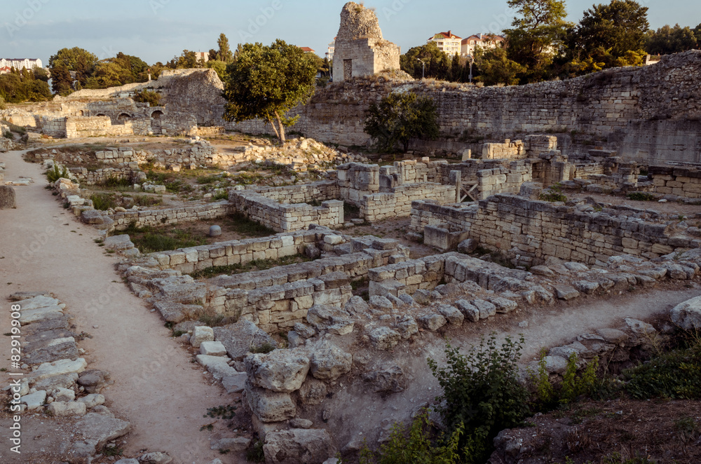 Evening over ruins of Hersonissos 