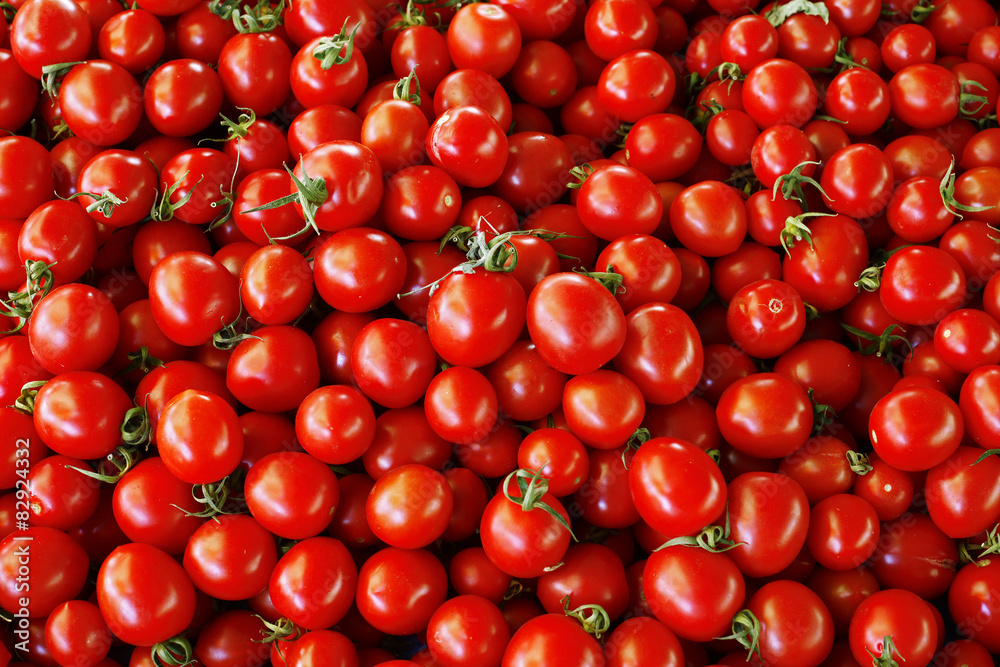 heap of tomatoes heap of tomatoes