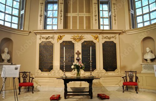 Fototapeta Interior of Kings Chapel in Boston, Massachusetts, USA