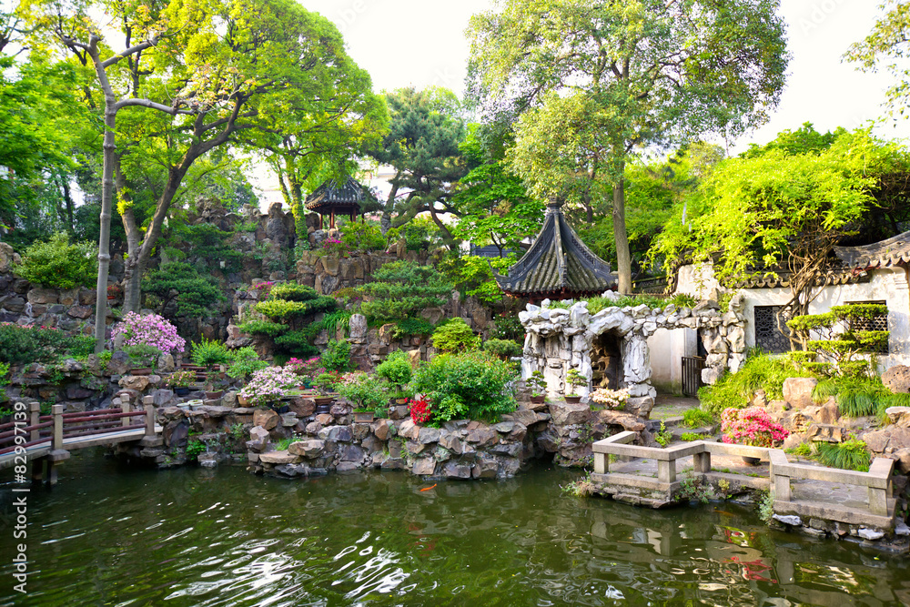 Naklejka premium Yu Yuan Gardens, Shanghai, China