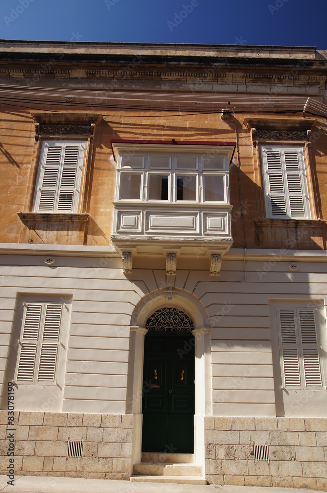 façade de maison dans Sliema