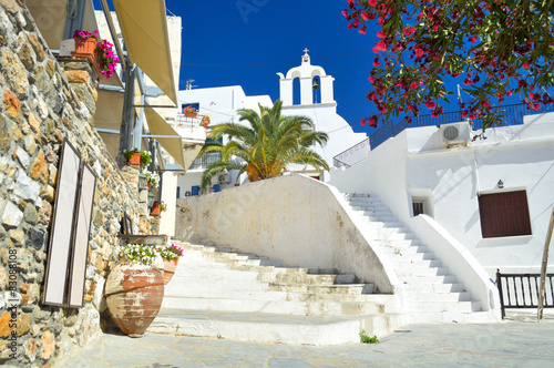Fototapeta Naklejka Na Ścianę i Meble -  Beautiful mediterranean chora, Naxos island, Greece