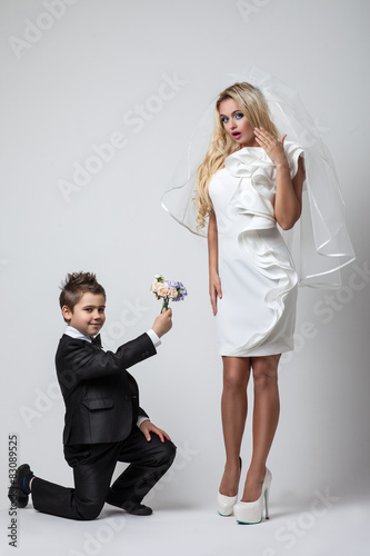 Принти на полотні bride and groom