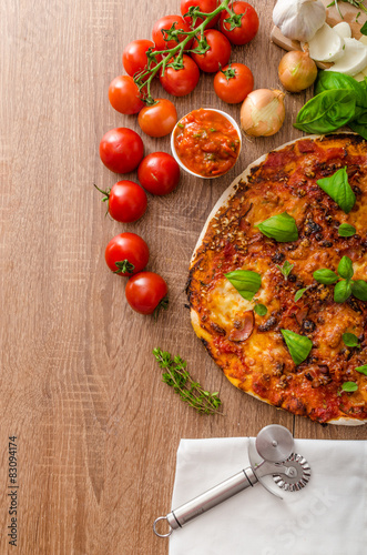 Cheese pizza with chilli and basil