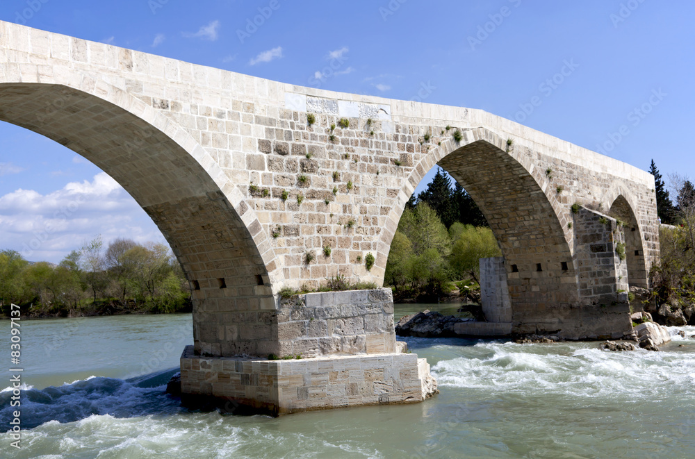 Römische Brücke in Aspendos
