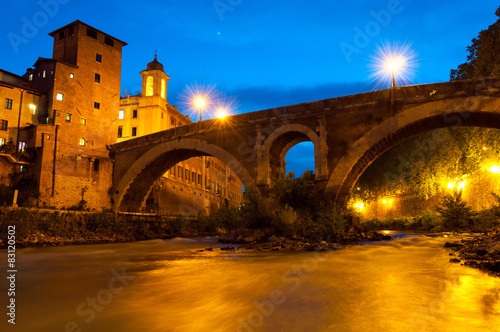 Εκτύπωση καμβά Roma Isola Tiberina