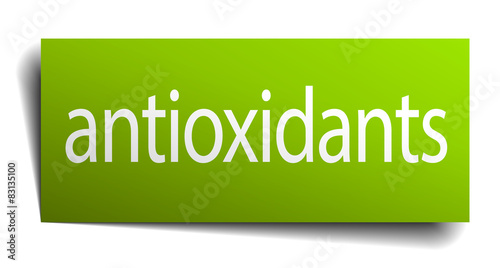 antioxidants green paper sign on white background