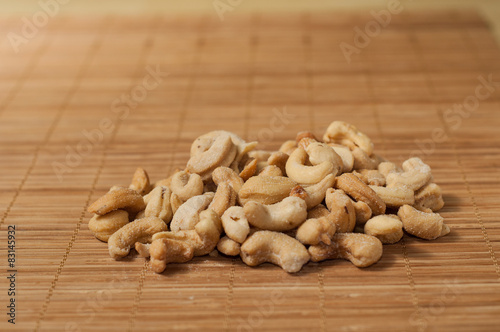 salted raw cashew nuts