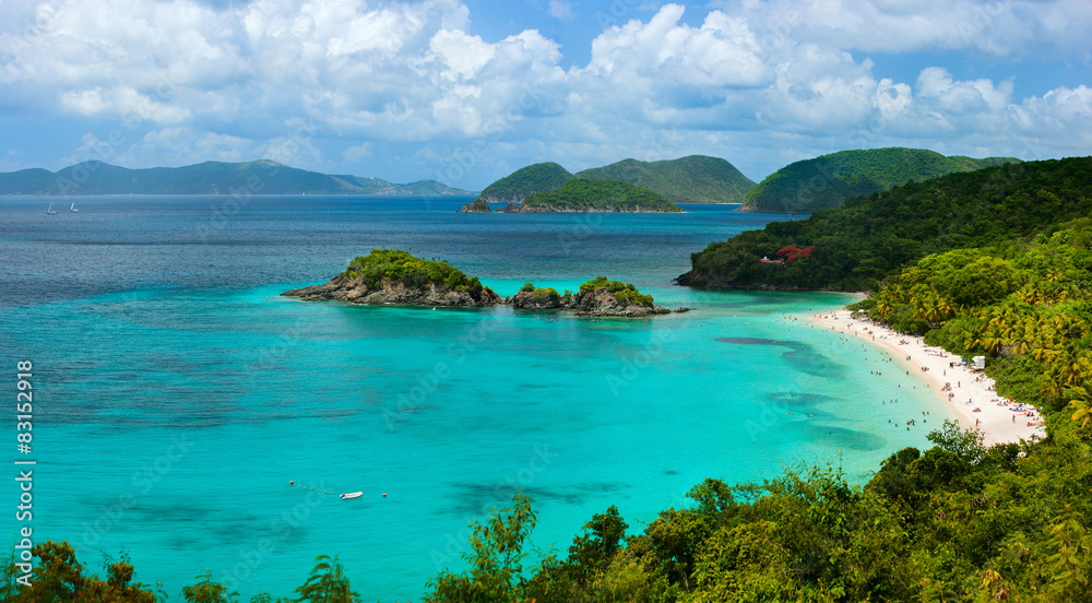 Fototapeta premium Trunk bay on St John island, US Virgin Islands