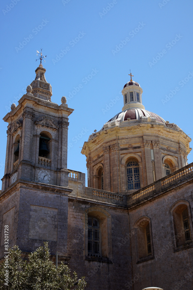 clocher et dôme de l'église Saint-Paul - Malte