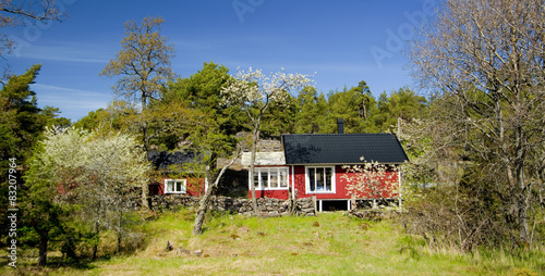 Cottage hidden in nature (Sweden)